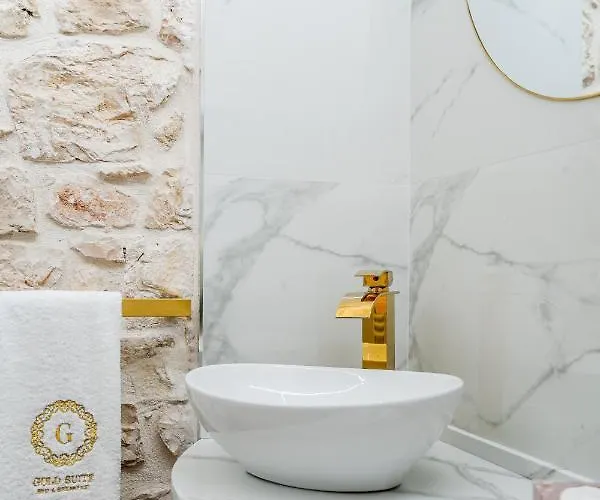 Gold 住宿加早餐酒店 圣埃拉莫因科莱