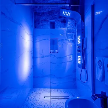 Gold Couette-café 4*