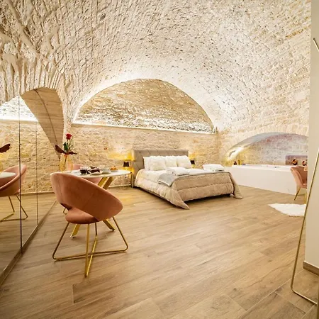 Gold Couette-café 4*