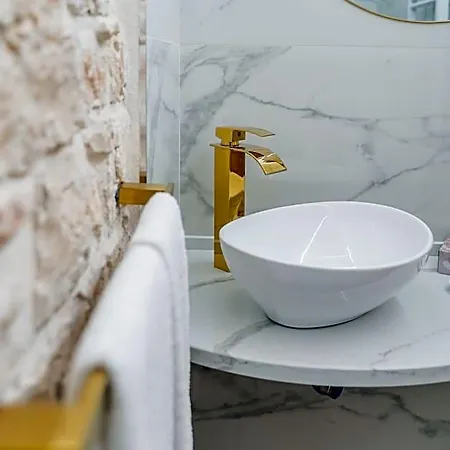 Bed & Breakfast Gold 4*
